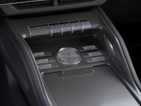 New 2024 Lincoln Nautilus Reserve w/ Equipment Group 203A AWD/4WD image 15