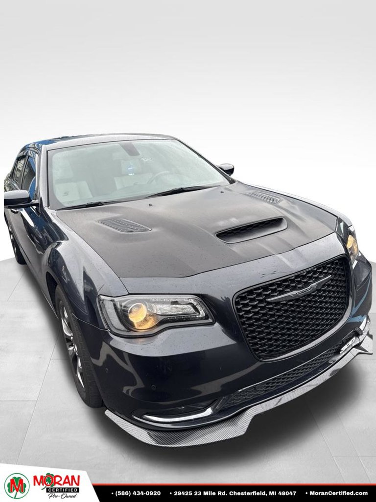 Used 2017 Chrysler 300 S w/ 300S Premium Group AWD/4WD image 2