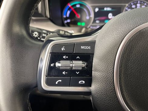 Used 2023 Kia Sorento EX image 28