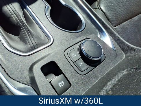 Certified 2022 Chevrolet Traverse High Country w/ LPO, Floor Liner Package FWD image 8