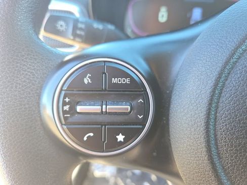 Used 2024 Kia Soul LX FWD image 20
