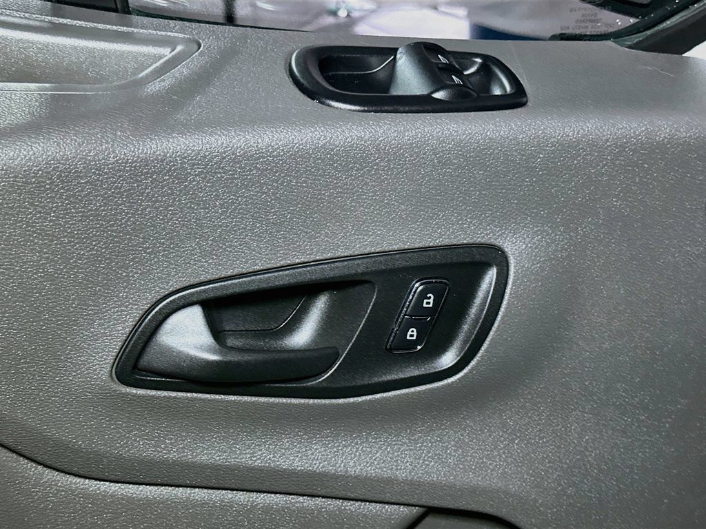 Used 2025 Ford Transit 250 Low Roof w/ Exterior Upgrade Package RWD image 16