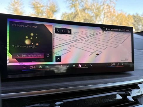 New 2026 BMW X6 xDrive40i w/ Climate Comfort Package image 25