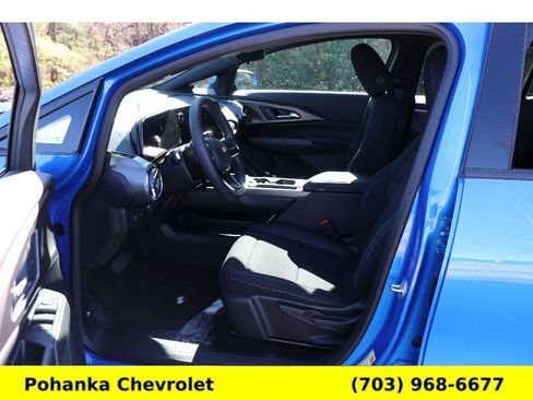 New 2026 Chevrolet Equinox EV LT image 22