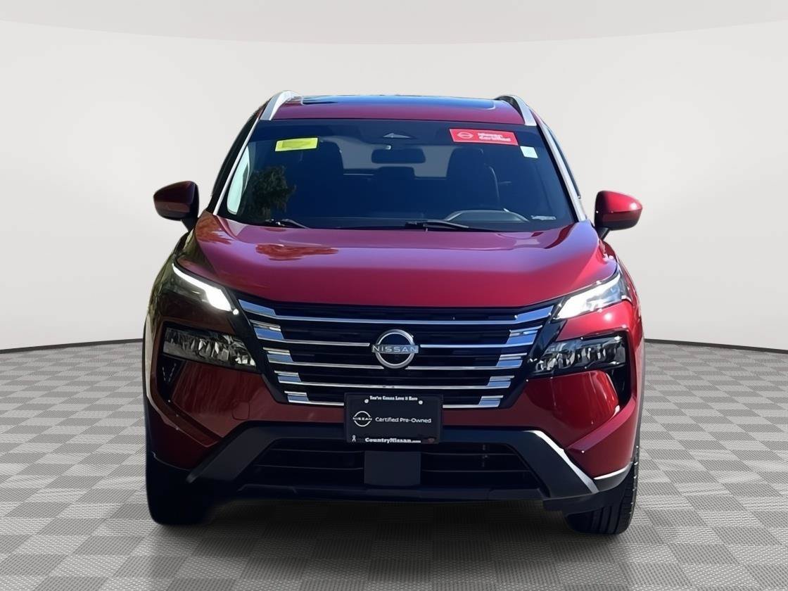 Used 2024 Nissan Rogue SV w/ SV Premium Package AWD/4WD image 2