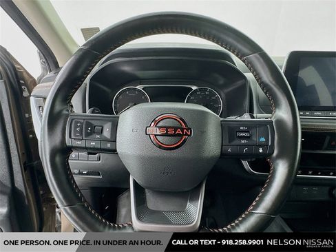 Certified 2025 Nissan Rogue SV image 11