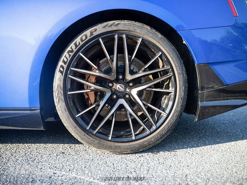 Used 2024 Nissan GT-R AWD/4WD image 53