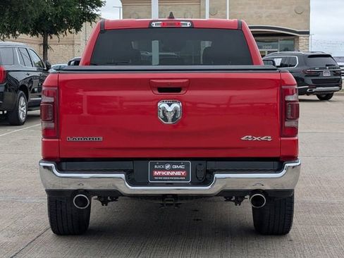 Used 2024 RAM 1500 Laramie AWD/4WD image 5