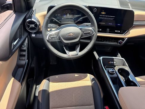 New 2026 Chevrolet Equinox ACTIV w/ Safety and Technology Package AWD/4WD image 13