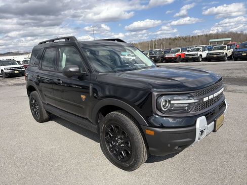 New 2026 Ford Bronco Sport Badlands w/ Badlands Tech Package AWD/4WD image 3