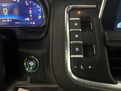 Used 2023 Chevrolet Tahoe RST w/ Luxury Package AWD/4WD image 8