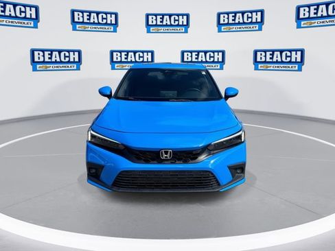 Used 2023 Honda Civic Sport Touring image 3