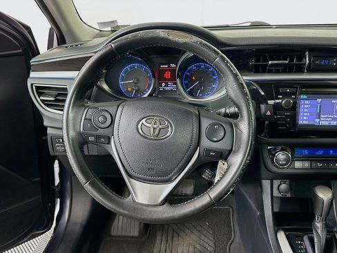 Used 2014 Toyota Corolla S image 17
