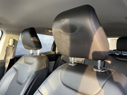 Used 2022 Jeep Compass Latitude w/ Convenience Group image 8