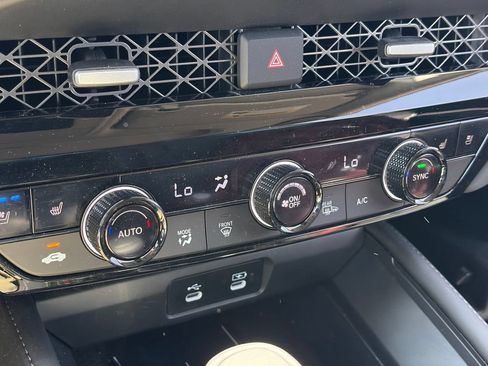 Used 2026 Honda Accord Touring image 8
