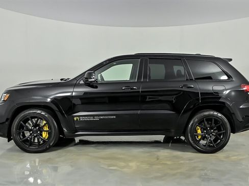 Used 2018 Jeep Grand Cherokee Trackhawk AWD/4WD image 7