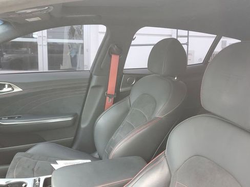 Certified 2023 Kia Stinger GT2 image 16