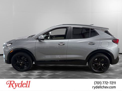 Used 2024 Buick Encore GX Sport Touring AWD/4WD image 2