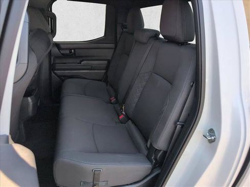 Used 2025 Toyota Tacoma SR5 AWD/4WD image 18