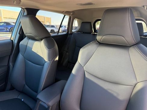 Used 2026 Toyota Corolla Cross XLE w/ Convenience Package FWD image 14