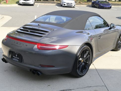Used 2016 Porsche 911 Carrera 4 image 5