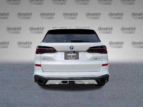 Used 2026 BMW X5 sDrive40i w/ Executive Package RWD image 8