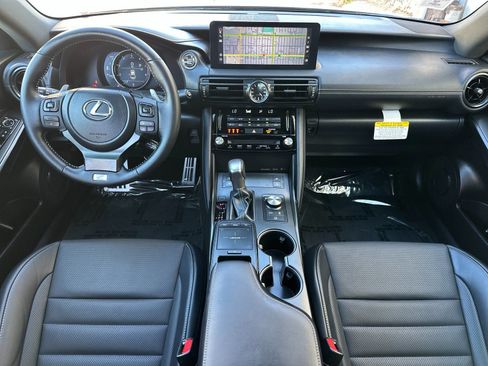 Used 2025 Lexus IS 350 F Sport w/ Navigation Package image 15