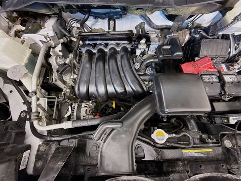 Used 2019 Nissan NV200 S image 35