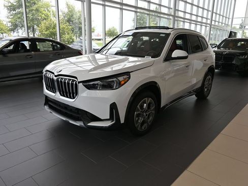 New 2026 BMW X1 xDrive28i w/ Convenience Package AWD/4WD image 1