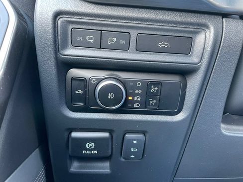 Used 2023 Ford F150 Lariat w/ Equipment Group 502A High AWD/4WD image 42