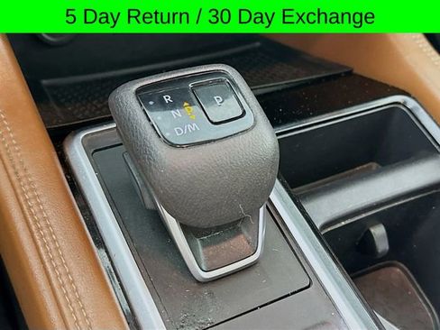 Used 2023 Nissan Pathfinder Platinum AWD/4WD image 19