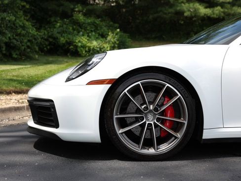 Used 2023 Porsche 911 Carrera 4S w/ Sport Package image 8