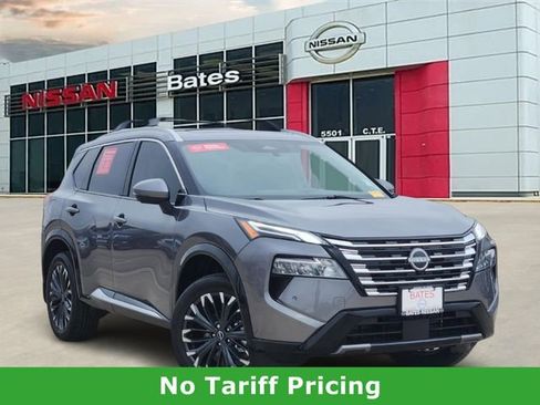 Certified 2026 Nissan Rogue Platinum w/ Platinum Premium Package AWD/4WD image 1