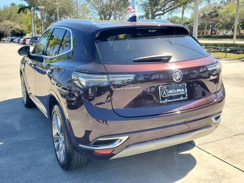Used 2022 Buick Envision Avenir w/ Technology Package II image 5