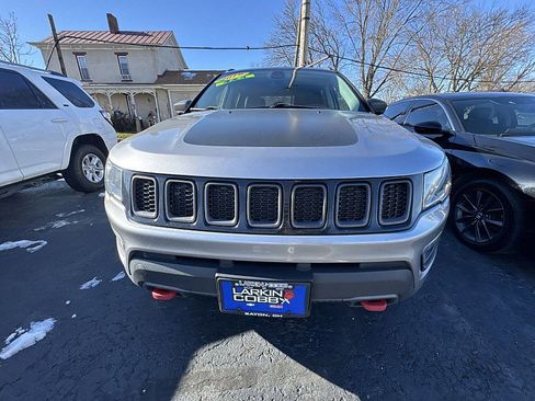 Used 2019 Jeep Compass Trailhawk image 24