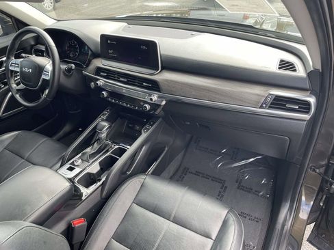 Used 2022 Kia Telluride EX w/ EX Premium Package image 31