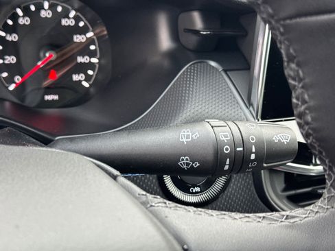 New 2026 Jeep Compass Limited image 18