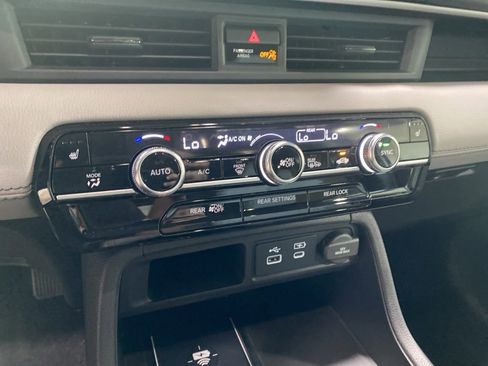 Used 2023 Honda Pilot EX-L image 26