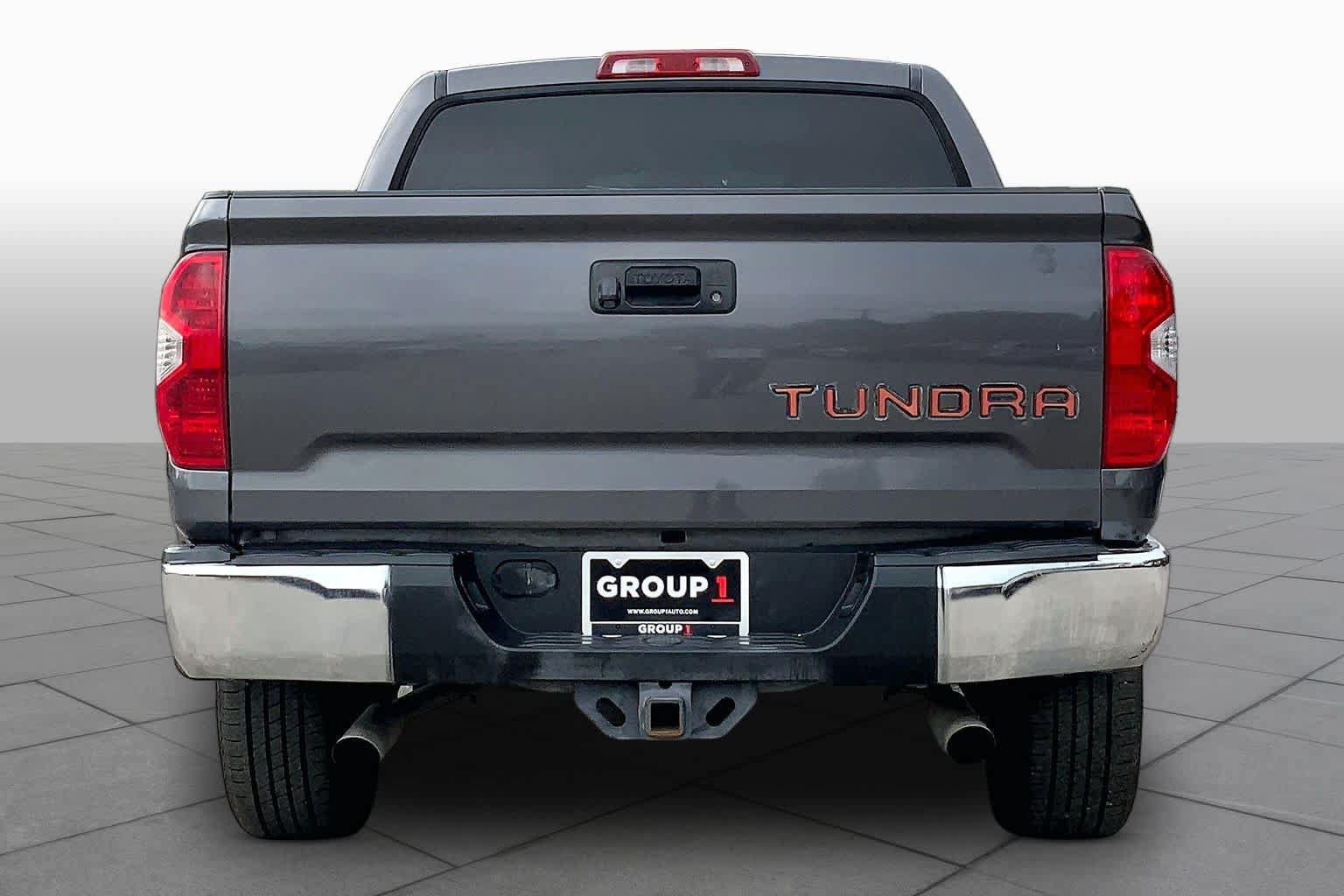 Used 2015 Toyota Tundra SR5 w/ SR5 Upgrade Package RWD image 4
