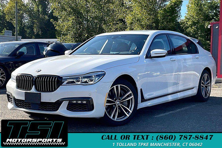 Used 2018 BMW 750i xDrive AWD/4WD image 1