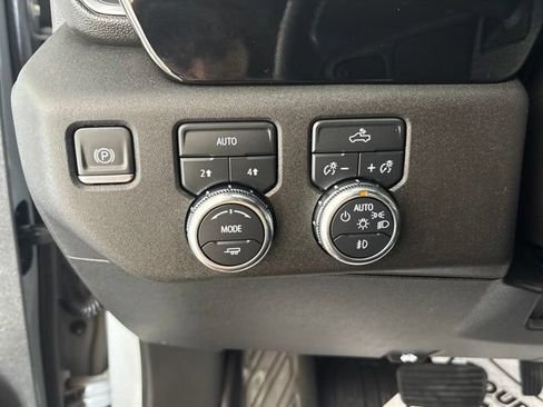 Used 2024 GMC Sierra 1500 Elevation AWD/4WD image 15