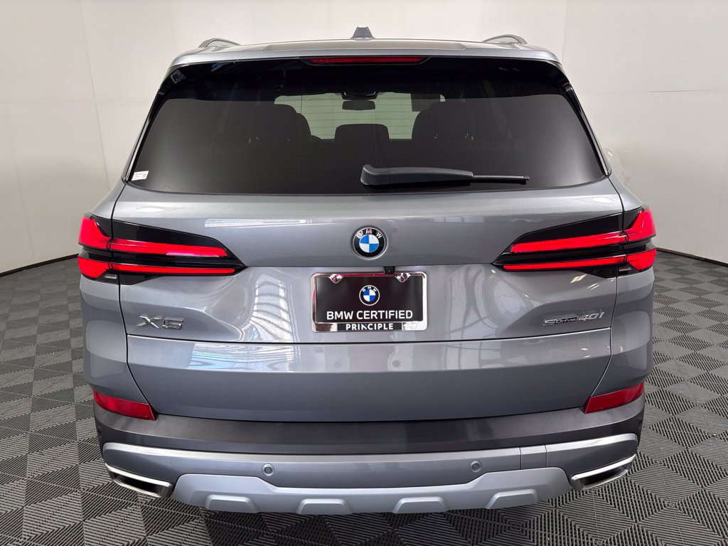 Certified 2024 BMW X5 sDrive40i w/ Premium Package RWD image 6