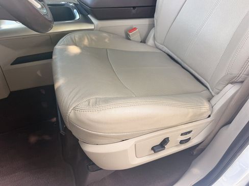 Used 2018 RAM 2500 Laramie AWD/4WD image 19