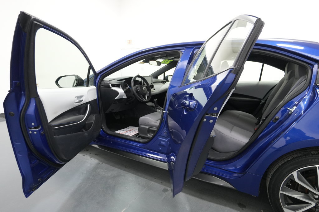Used 2020 Toyota Corolla SE FWD image 17