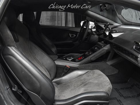 Used 2016 Lamborghini Huracan LP 610-4 Avio AWD/4WD image 18