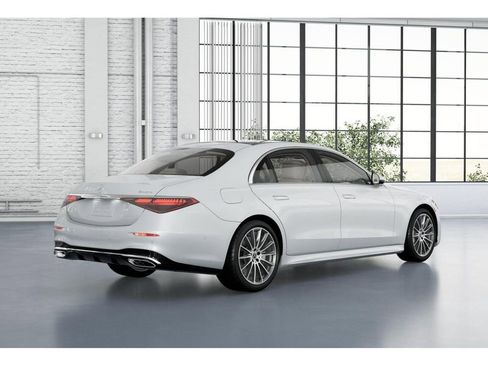 New 2025 Mercedes-Benz S 580 4MATIC Sedan image 21