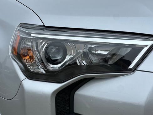 Used 2024 Toyota 4Runner SR5 Premium image 48