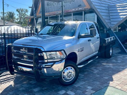 Used 2014 RAM 3500 Tradesman w/ Chrome Appearance Group image 37