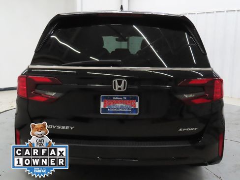 Used 2025 Honda Odyssey Sport-L image 4