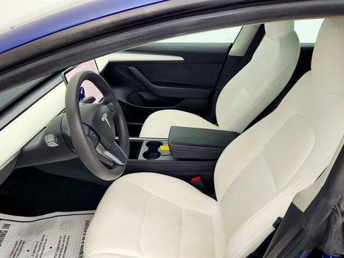 Used 2023 Tesla Model 3 Standard Range image 25